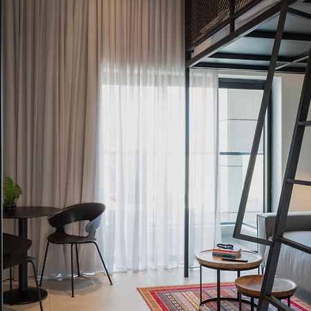 Tayo Studios & Apartments بات يام المظهر الخارجي الصورة
